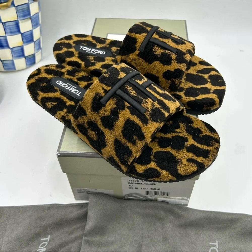 Men’s tom Ford leopard print Terry sandals size 10 made in Italy